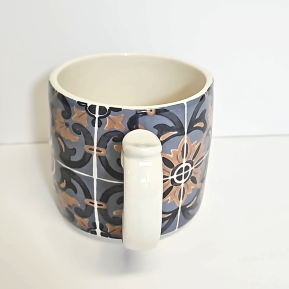 Anthropologie Mezze Monogram letter B mug 16.2 oz NEW - Picture 3 of 7